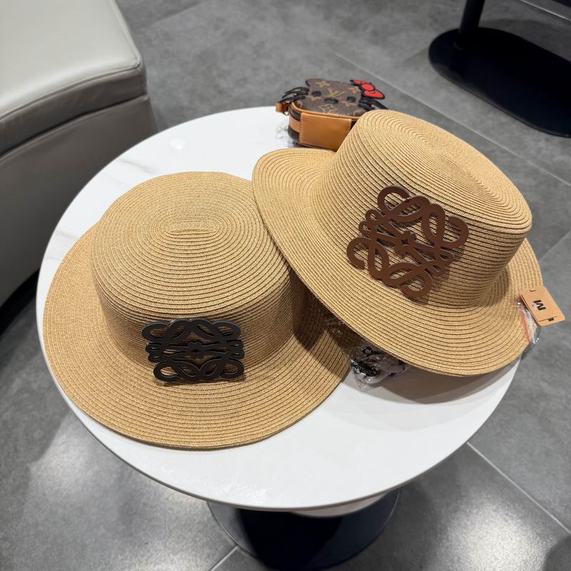 Loewe top hat 081001